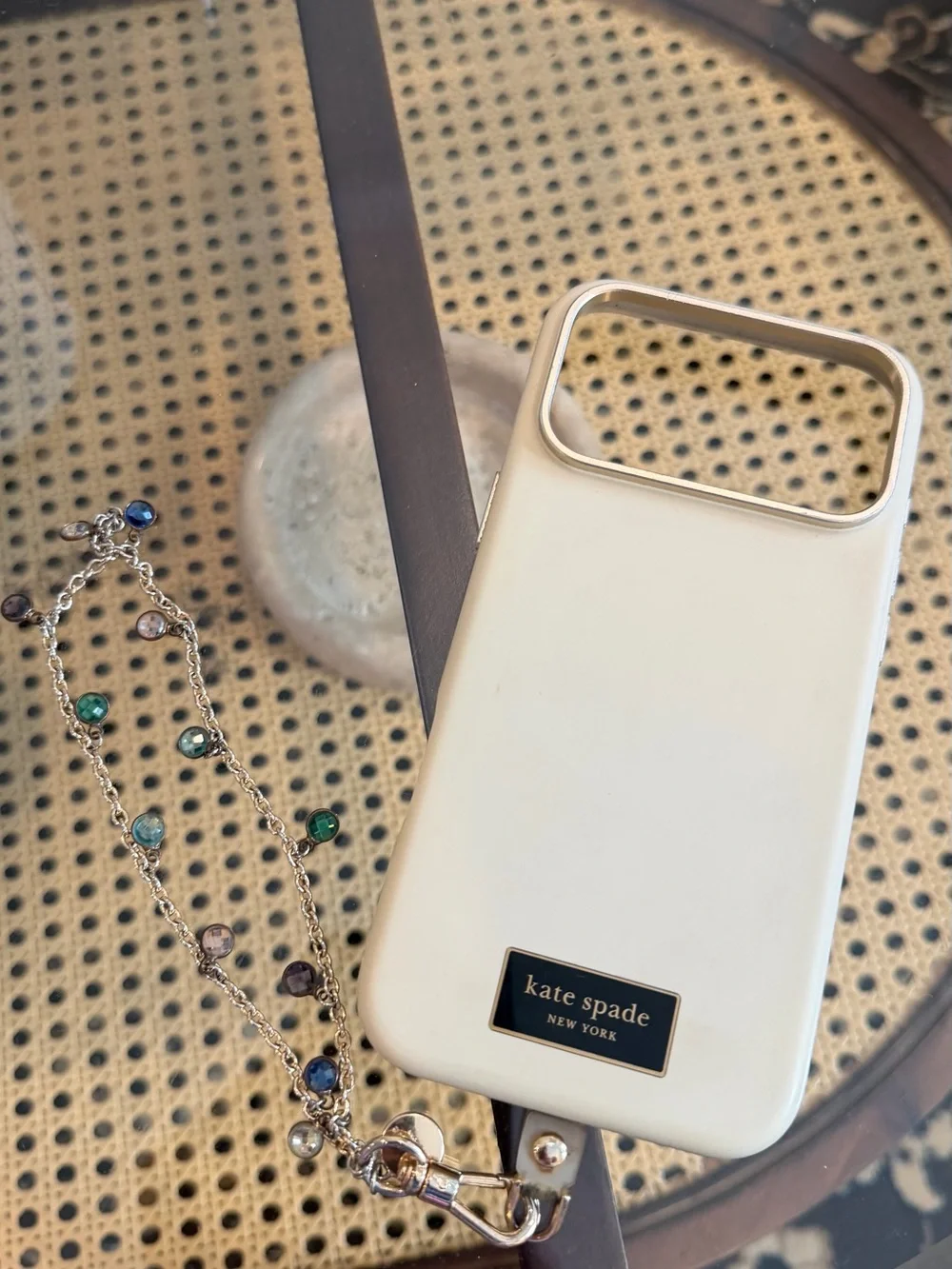 Kate Spade iPhone 17 Pro Max MagSafe Case + Gem Chain